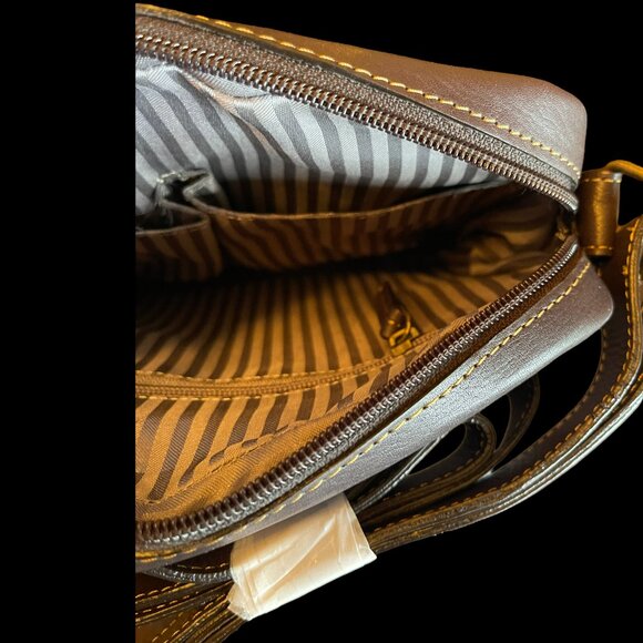 The Best Crossbody Bags for Travel | Harber London Cross Body Travel Pouch